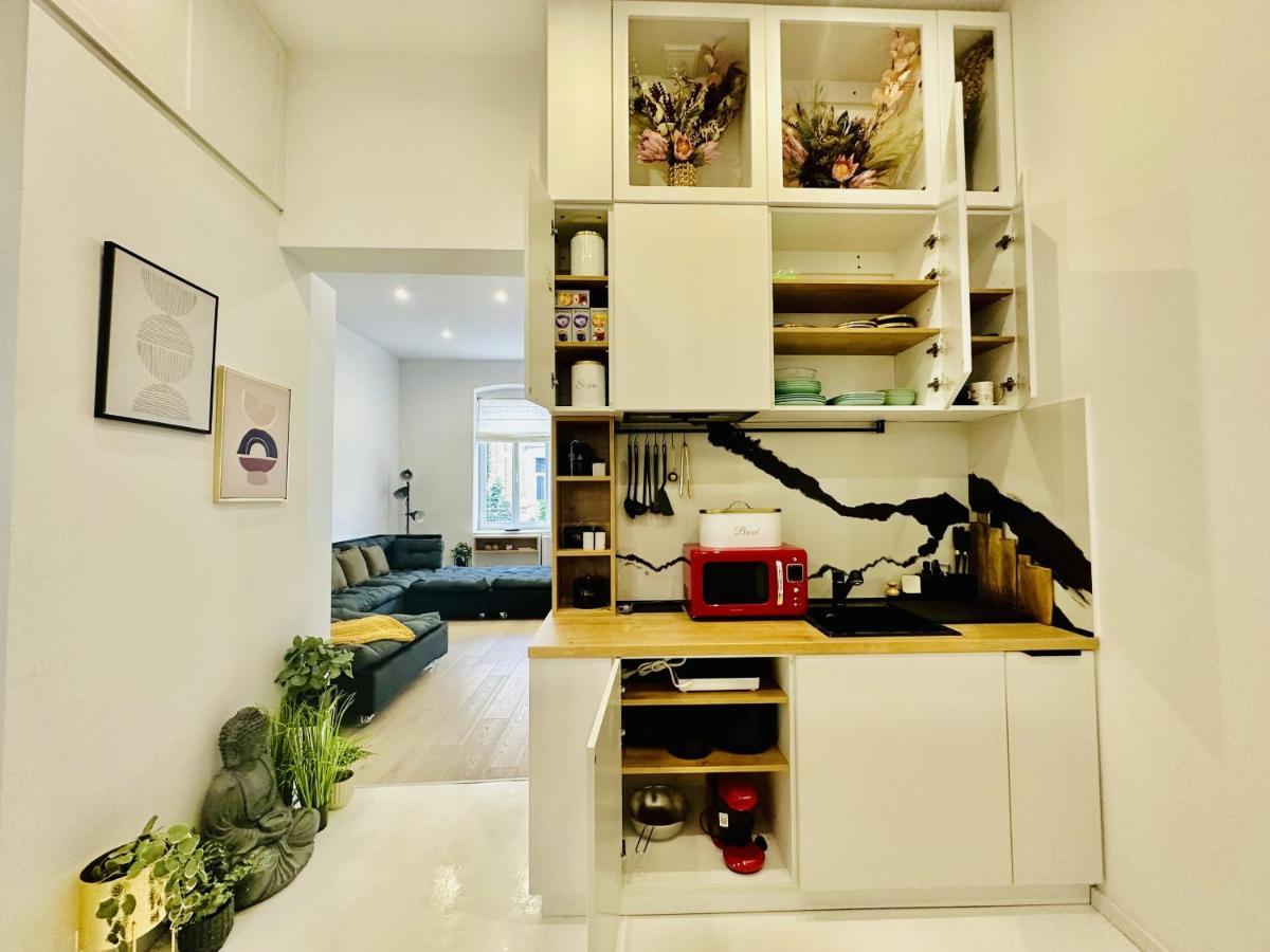 Clever Studio Near Central Shopping Center Cluj Napoca Bagian luar foto