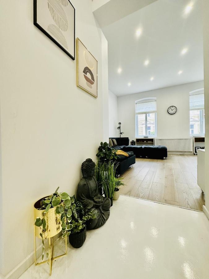 Clever Studio Near Central Shopping Center Cluj Napoca Bagian luar foto